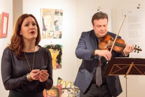 Razstava, koncert in pogovor »Prisedi« 8